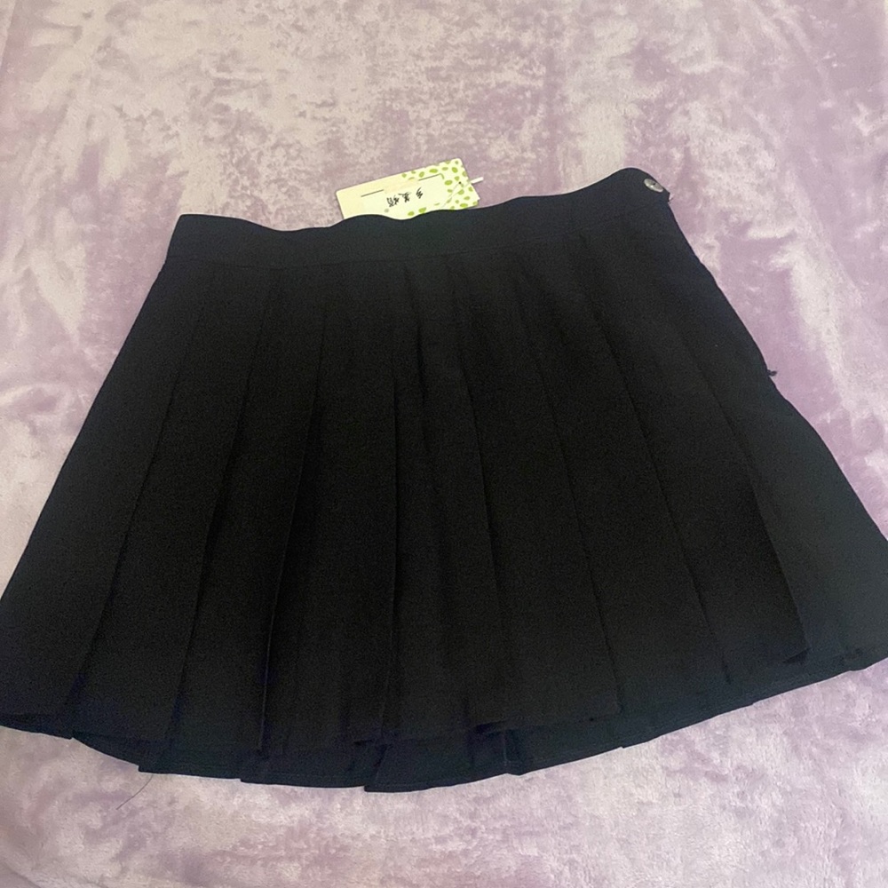 Black Pleated Tennis Skirt